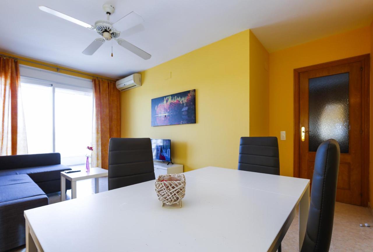 Vives Planet Costa Dorada Appartement La Pineda Buitenkant foto