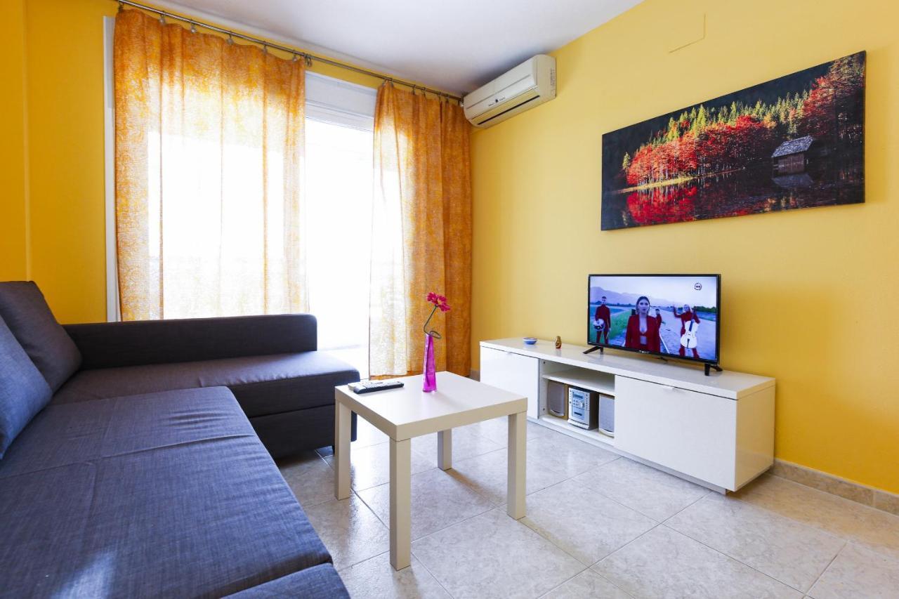 Vives Planet Costa Dorada Appartement La Pineda Buitenkant foto